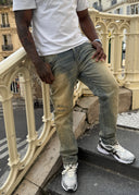 FCRZ LIGHT WASHED JEANS
